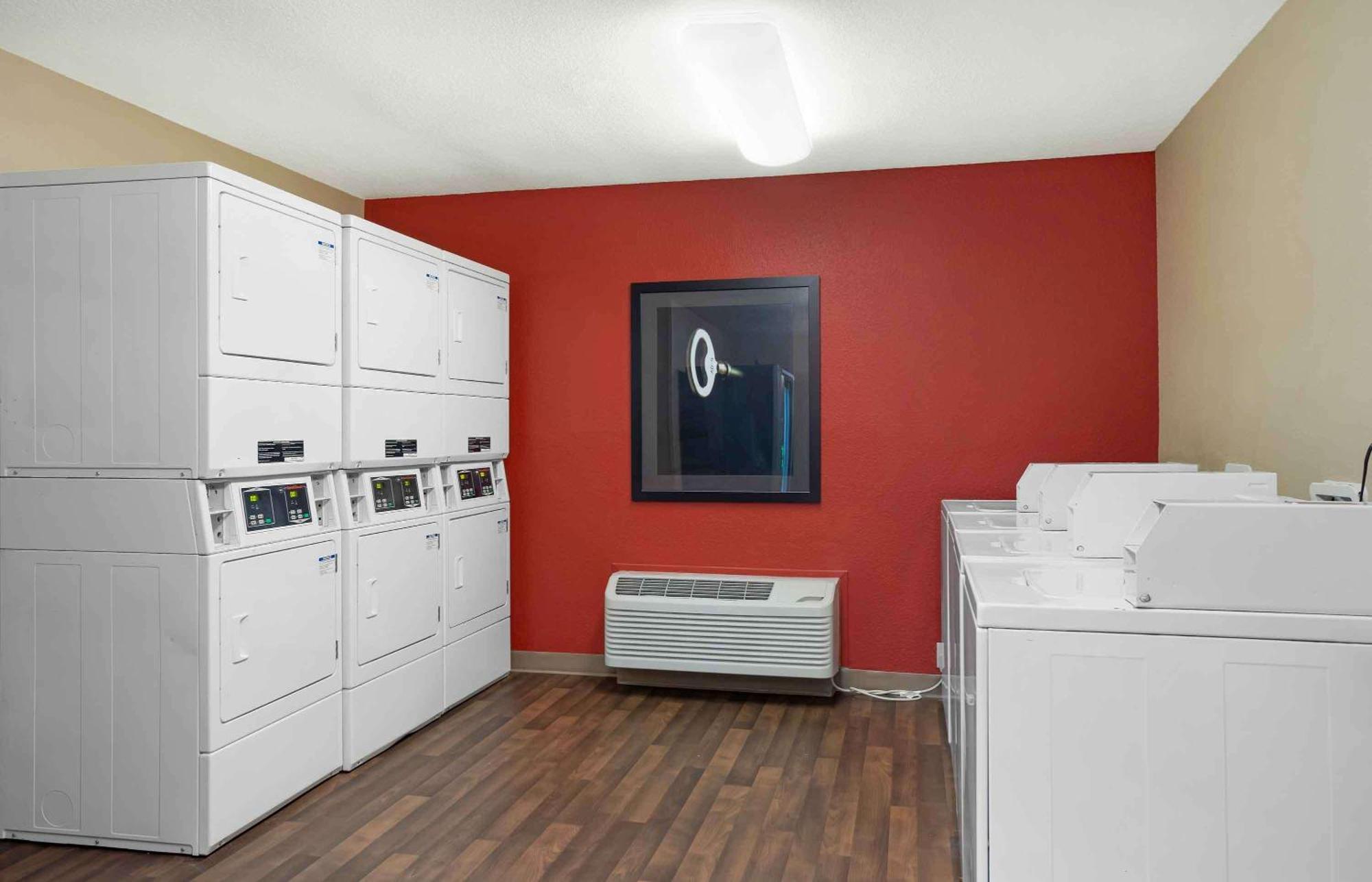 Extended Stay America Suites - Houston - Med Ctr - Greenway Plaza מראה חיצוני תמונה